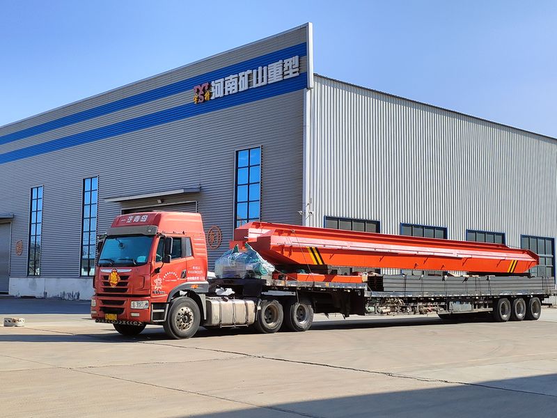 電動單梁起重機，LD20t-26.8m，4臺，發往石家莊交付客戶使用。
